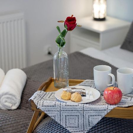 Apartamenty Platany Łopuskiego by Renters Kołobrzeg Zewnętrze zdjęcie