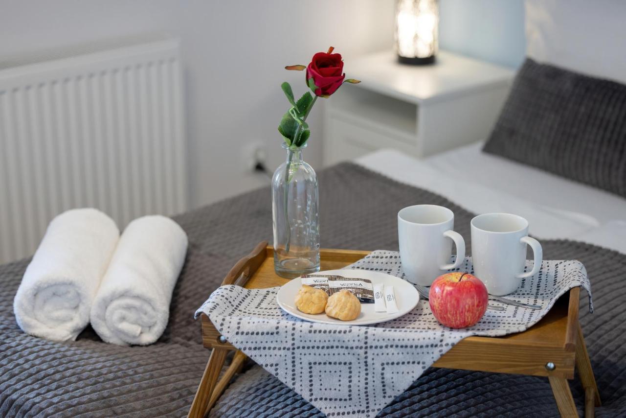 Apartamenty Platany Łopuskiego by Renters Kołobrzeg Zewnętrze zdjęcie